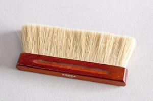 Staub-Buerste-PEKA_1